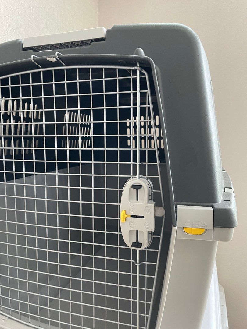 Stefanplast Gulliver 7 IATA Approved Dog Carrier Wheels Included Dog Crate