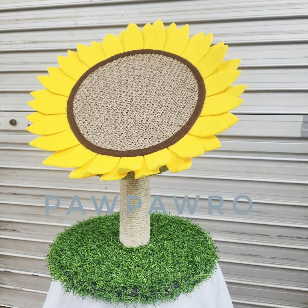 Sunflower Cat Scratching Pole Scratching Mat post, Pet Supplies, Homes & Other Pet Accessories