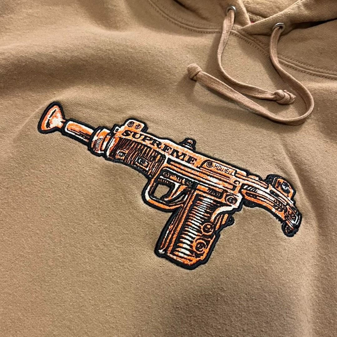 Supreme toy shop uzi hoodie