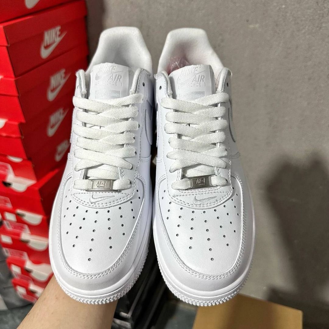 Air force 1 low all over logo white top