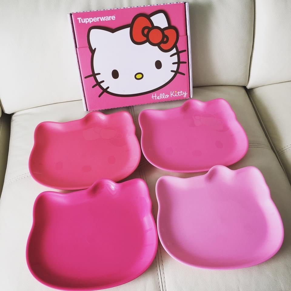 Set Reposteria Hello Kitty + 4 Mini Platitos Tupperware