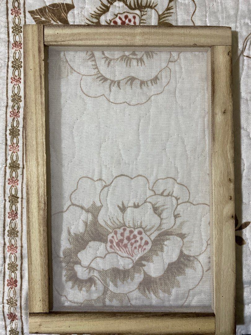 Wooden Deckle Paper Making Frame, Hobbies & Toys, Stationery & Craft