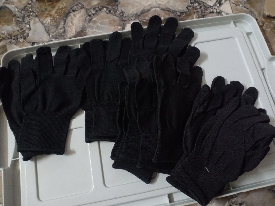 Yoyo glove nylon fit glove pair