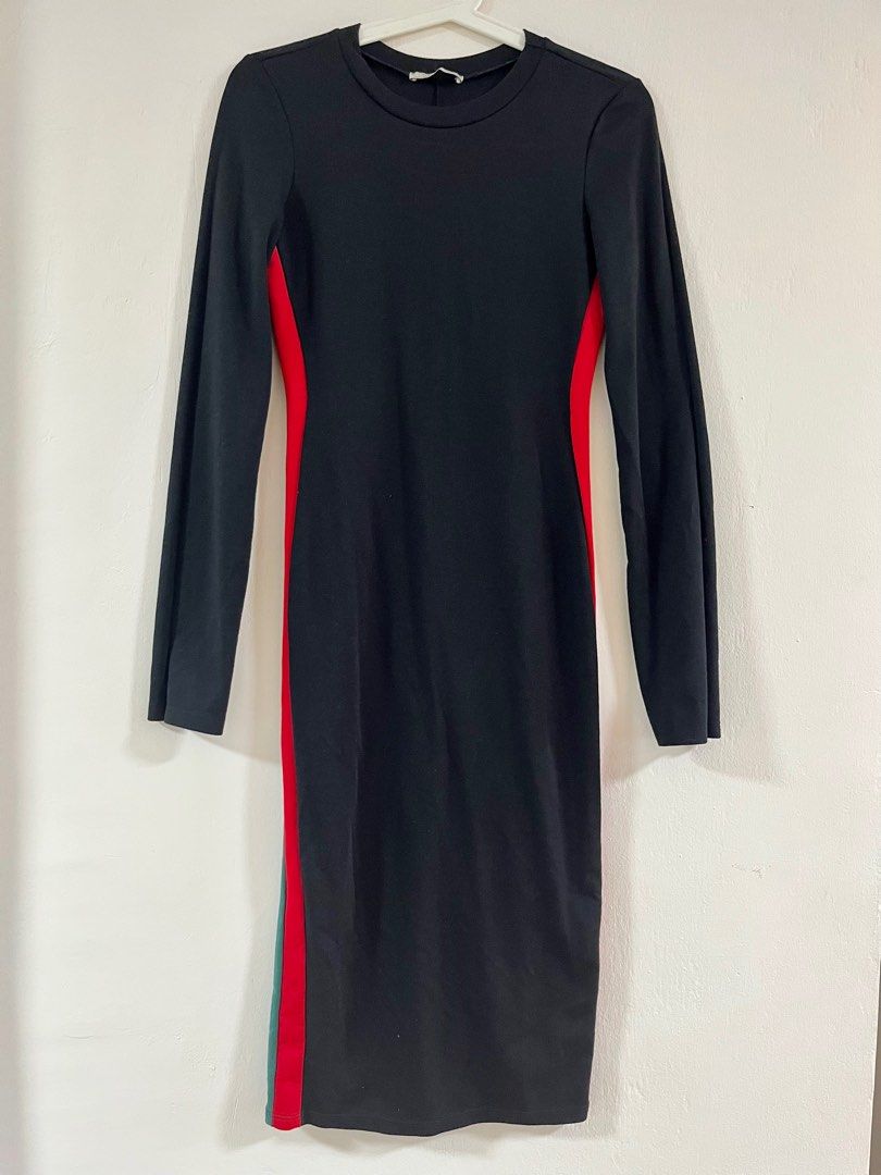 zara bodycon dress long sleeve ZARA Black Velvet Ruched V-Neck Long Sleeve Bodycon Dress XS