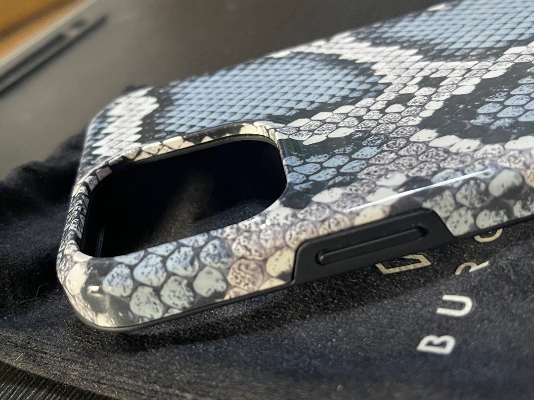 13PRO MAX MAGSAFE BURGA MAZE ORIGINAL, Mobile Phones & Gadgets, Mobile