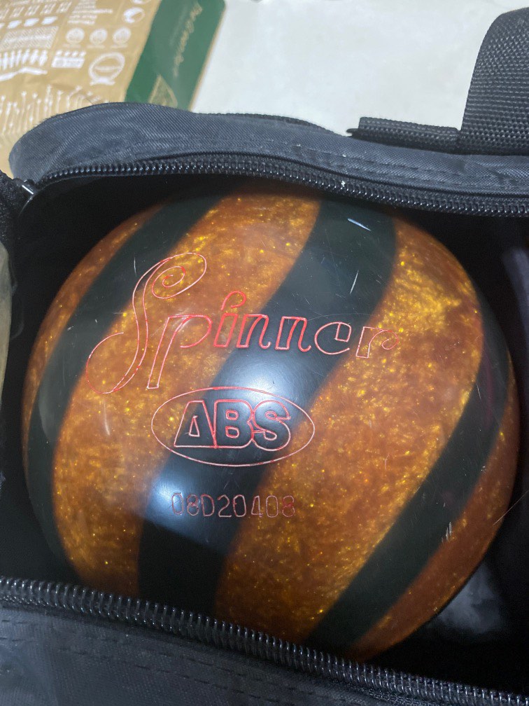 14lbs spinner spare bowling ball, Sports Equipment, Sports & Games