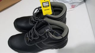 （分類：）位於 。 由 leungsm 提交（商品編號 1223720216，圖片 1）。簡介： 。
