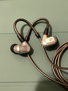 （分類：）位於 。 由 kelvots 提交（商品編號 1223710187，圖片 1）。簡介： 。