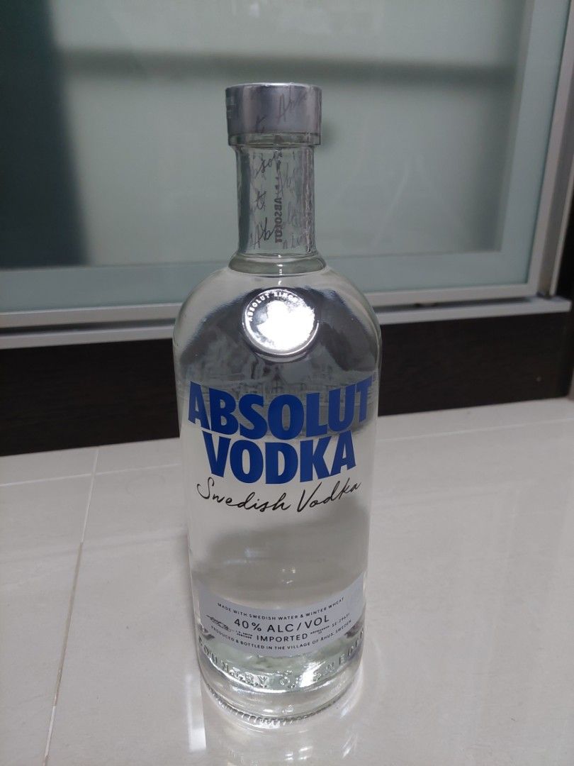 Absolut Vodka 1 Litre, Food & Drinks, Alcoholic Beverages on Carousell
