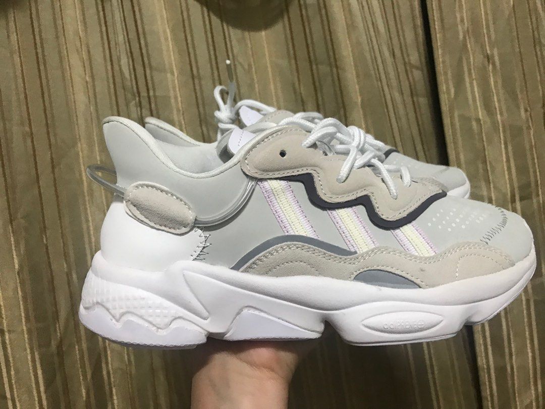 Adidas ozweego innvictus 2025