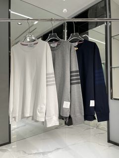 (Category: ) located in . Submitted by luxurycloset.shop (Listing ID 1223763703, Image 1). Description: .