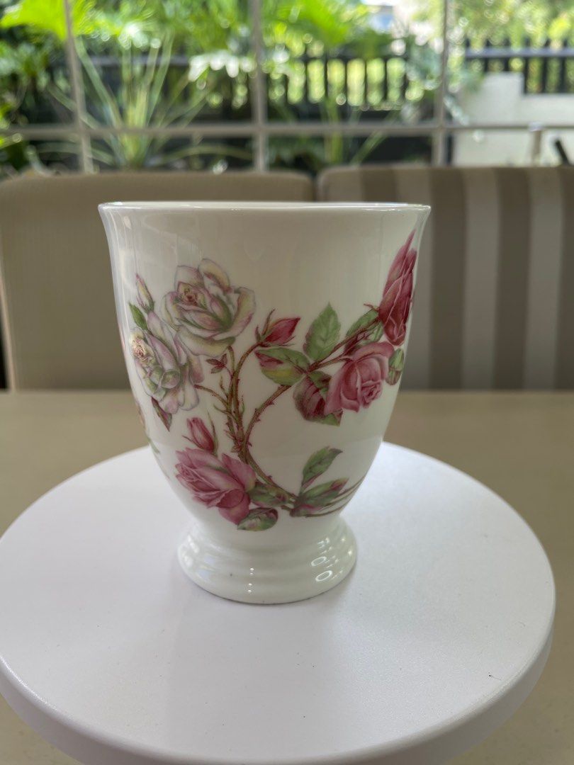 Aynsley Roses Mug (no handle) (Category: Coffee & Tea Tableware) located in Quezon City. Submitted by meggoquingco (Listing ID 1223641435, Image 3). Description: Brand: Aynsley Made in England Mode of Payment: Gcash, Maya, BPI.