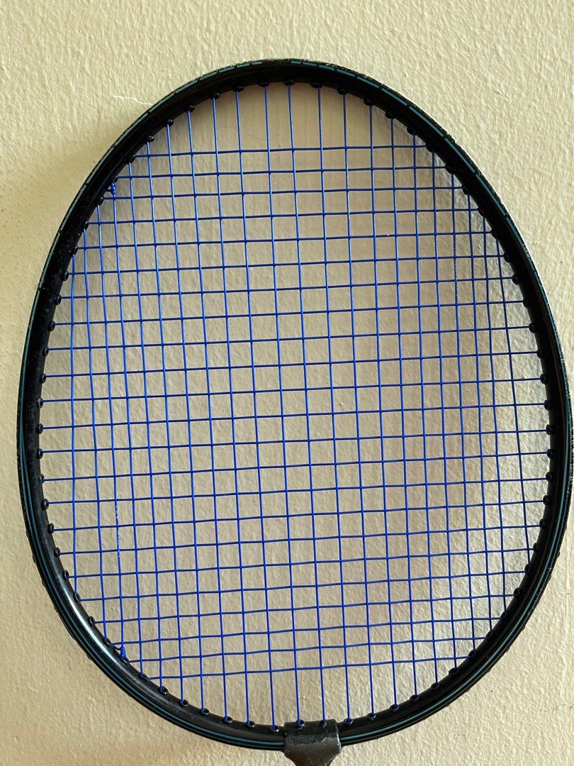 Badminton Racket (Category: Racket & Ball Sports) located in Singapore. Submitted by iamderek (Listing ID 1223628821, Image 5). Description: Items are re string last year. Grip was done on the spot as well. $100 for both. .