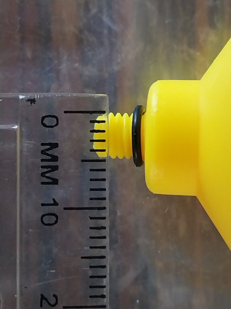 Basic hydraulic brake bleeding kit, Sports Equipment, Bicycles & Parts