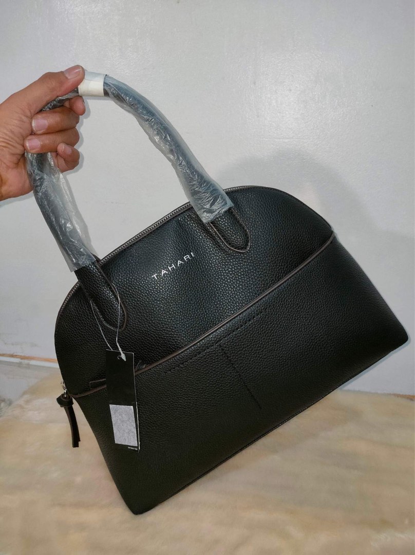 Brandnew TAHARI Handbag Women s Fashion Bags Wallets Beach