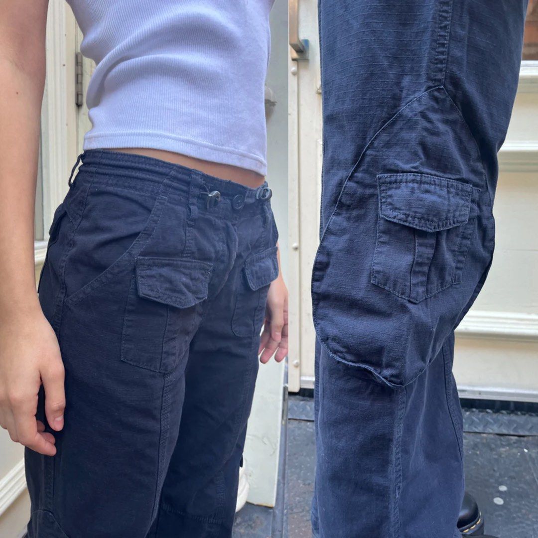 Brandy Melville Kim Pants in white and navy blue on Carousell