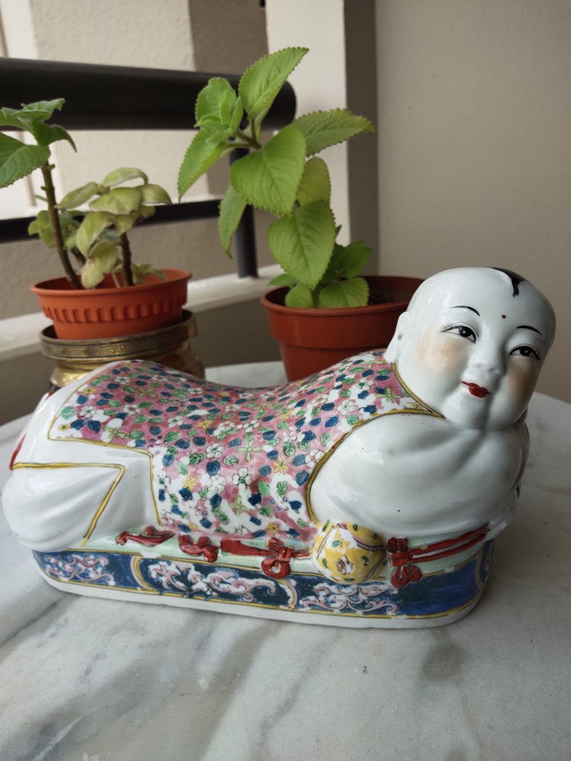 Chinese porcelain pillow Hobbies Toys Memorabilia