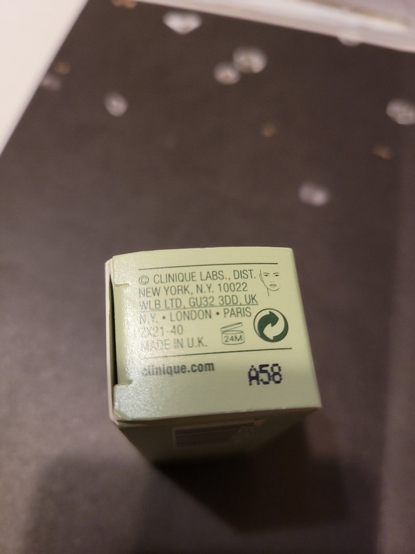 Clinque Milky lotion (Expired), 美容＆化妝品, 健康及美容 皮膚護理, 面部 面部護理 Carousell