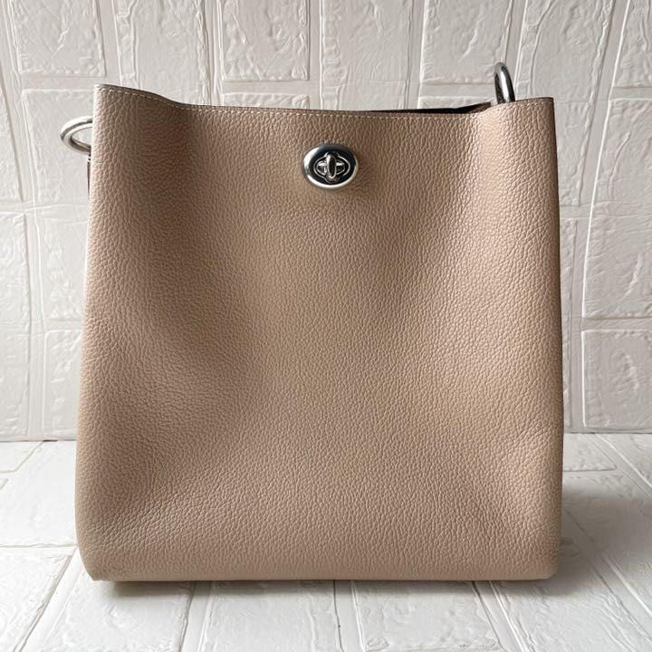 Coach Charlie Bucket Bag 21 In Blocked Signature Canvas In Beige