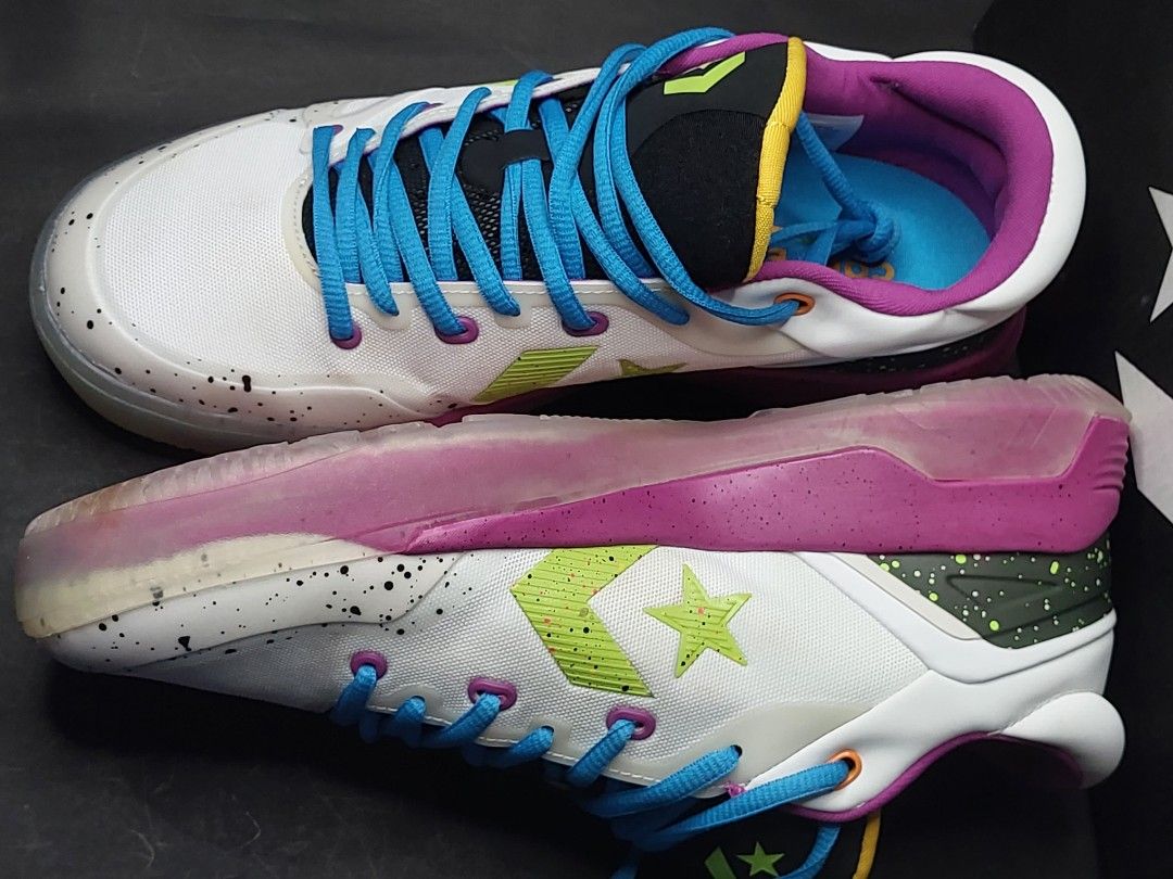 Converse Basketball US 8.5 mens Euro 42 Men s Fashion Footwear