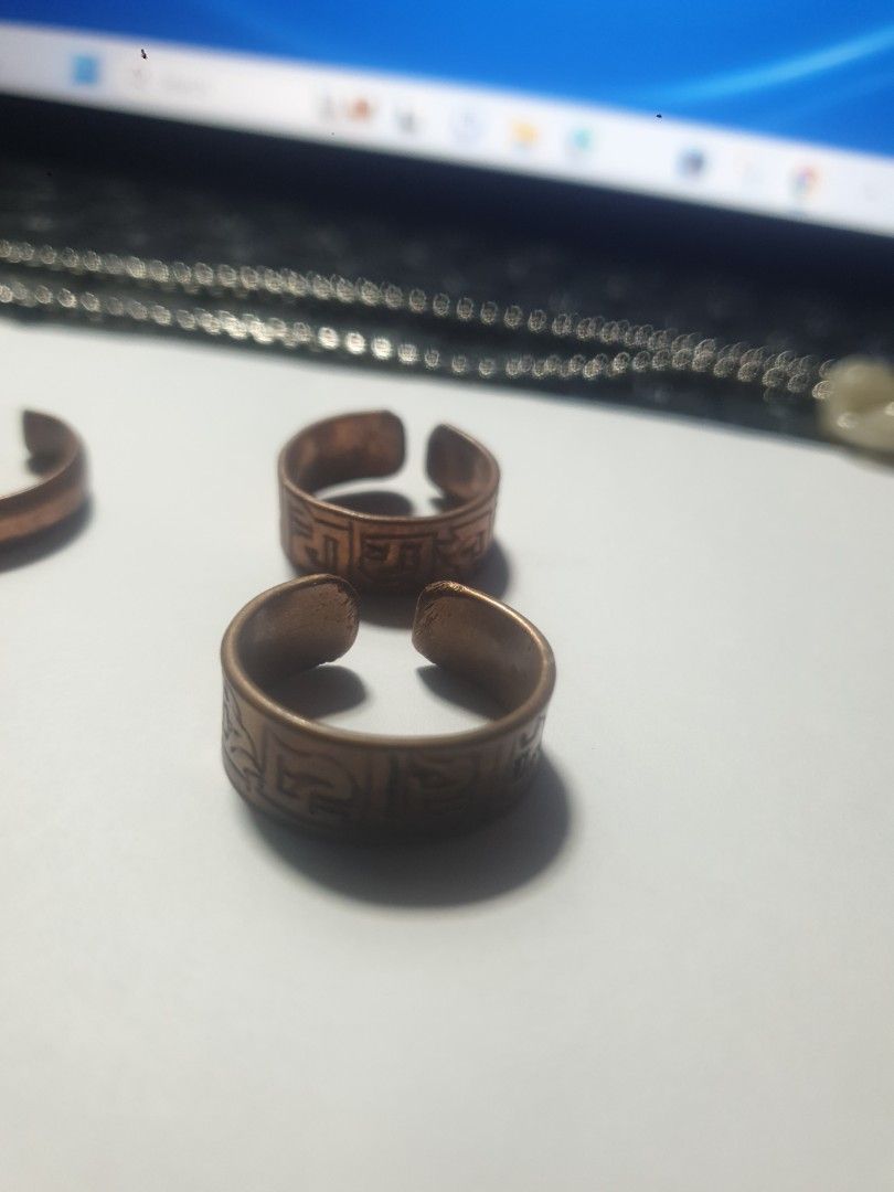 Copper Ring (Category: Medical Supplies & Tools) located in Singapore. Submitted by exstusa (Listing ID 1223608774, Image 3). Description: .