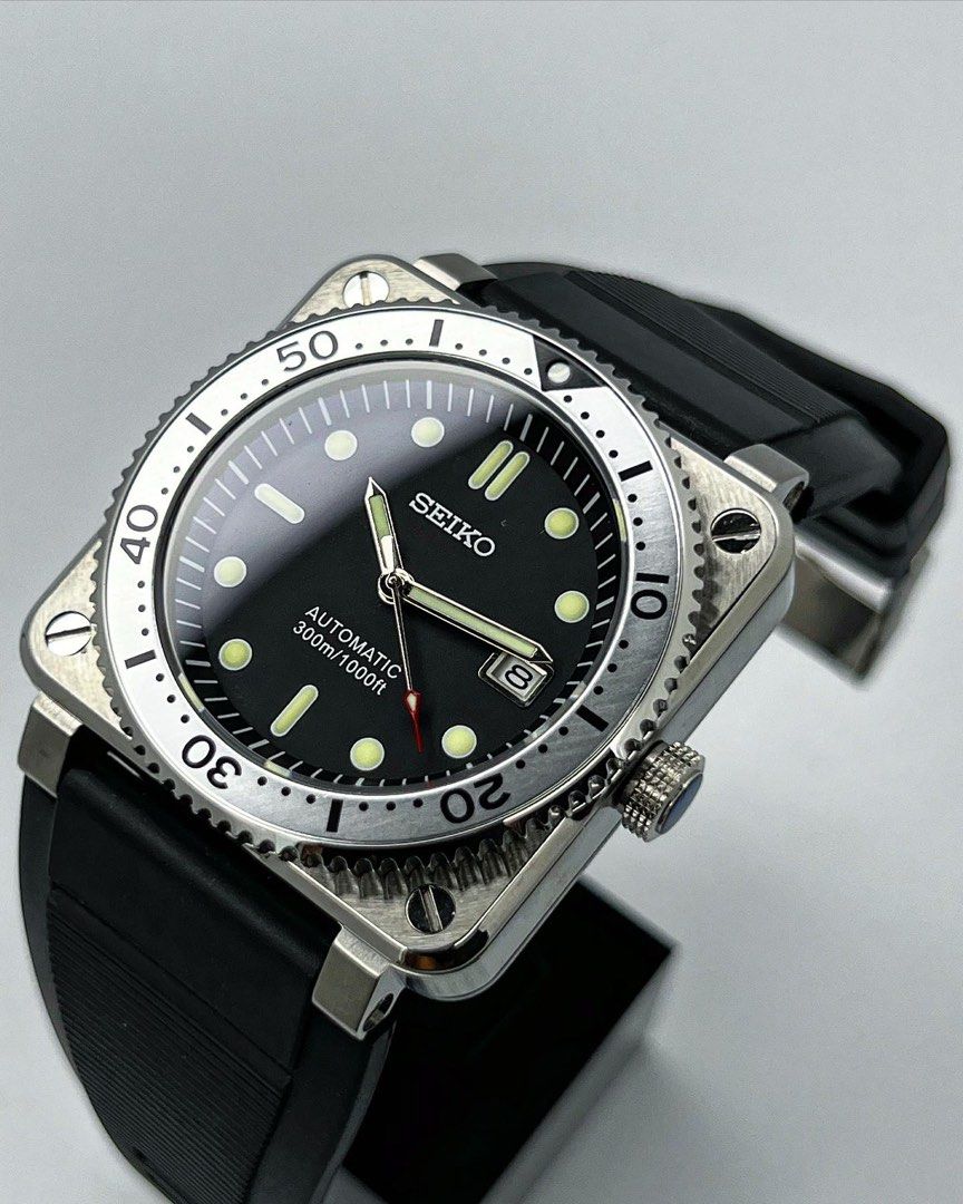 Custom Seiko Mod BR03/92 Diver in 42mm, Men's Fashion, Watches &  Accessories, Watches on Carousell
