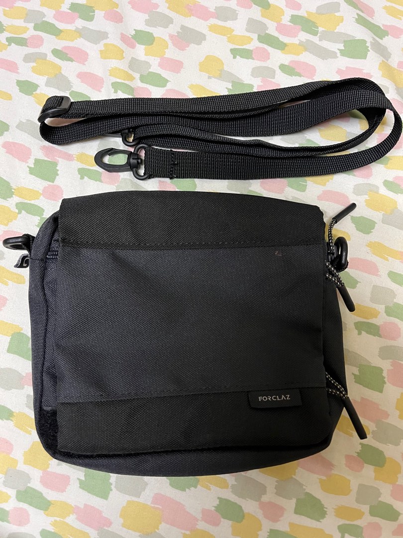 Decathlon Sling Bag Black