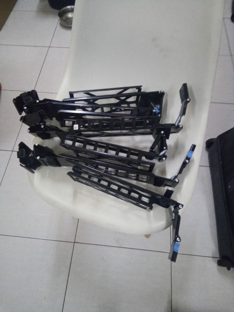 Dell Cable Management Arm 2U, Computers & Tech, Parts & Accessories