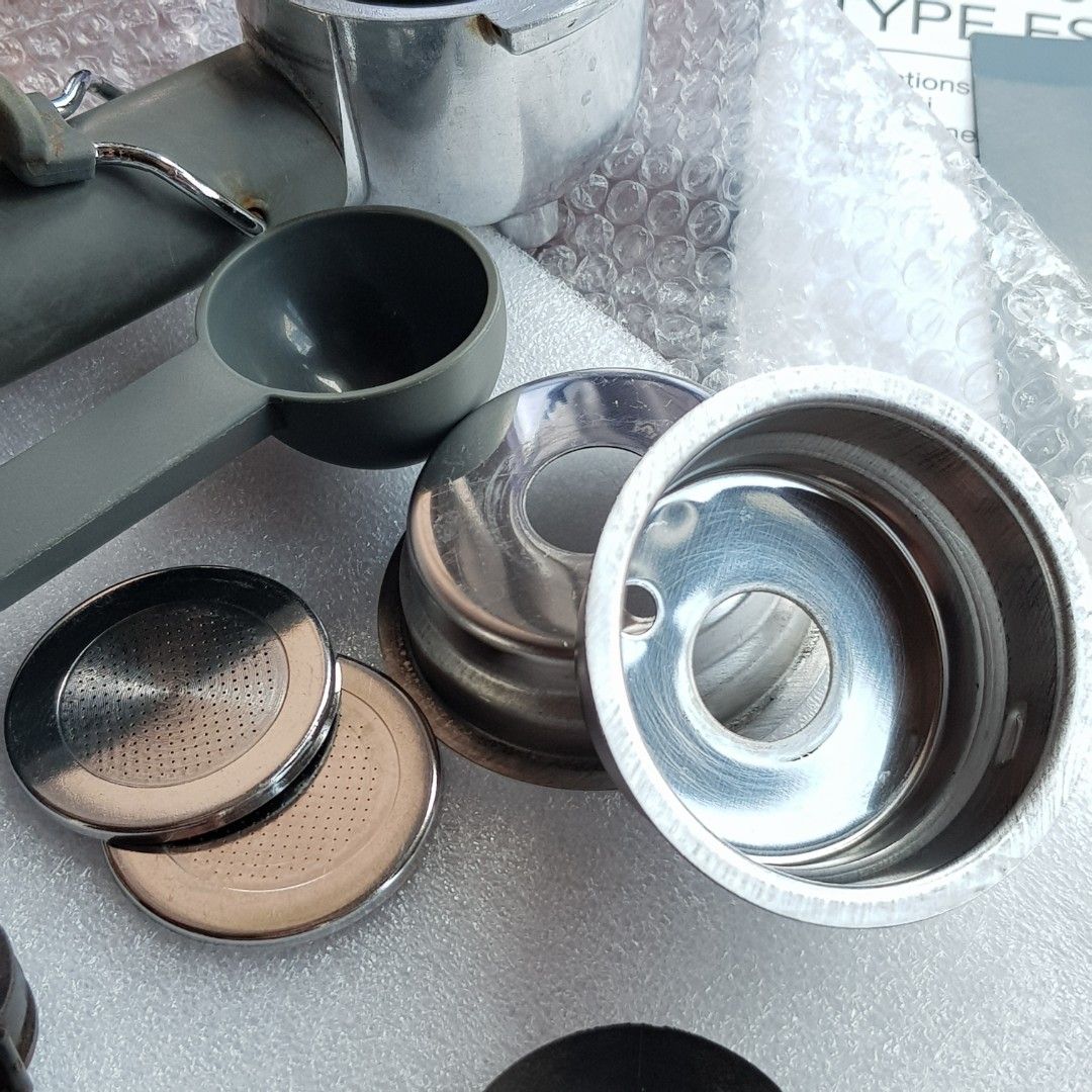 Delonghi kenwood Kmix Pump Espresso coffee Machine, TV & Home