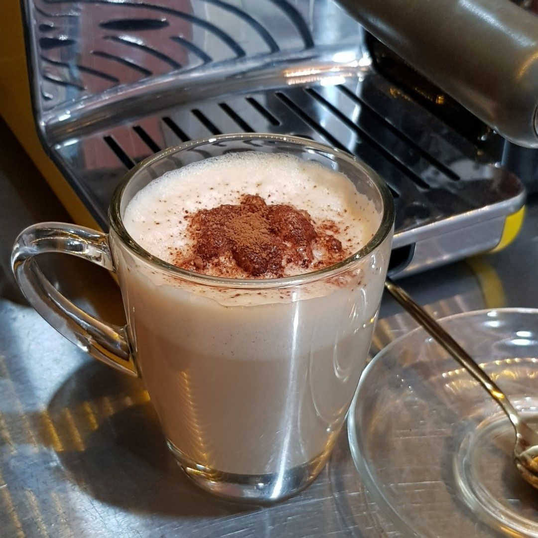 Delonghi kenwood Kmix Pump Espresso coffee Machine, TV & Home