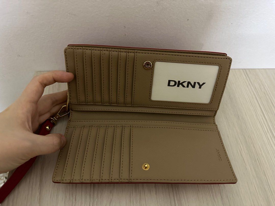 DKNY WALLET, Women's Fashion, Bags & Wallets, Purses & Pouches on Carousell