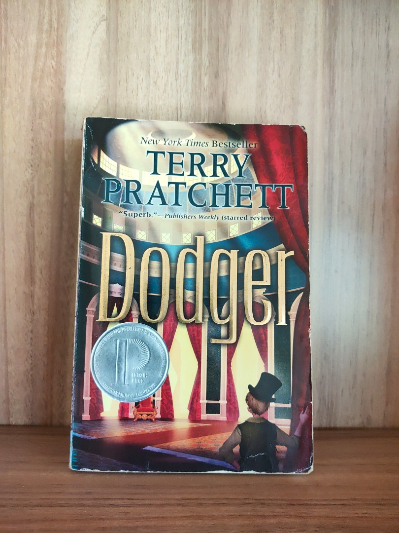 Dodger By Terry Pratchett Hobbies And Toys Books And Magazines Fiction And Non Fiction On Carousell 