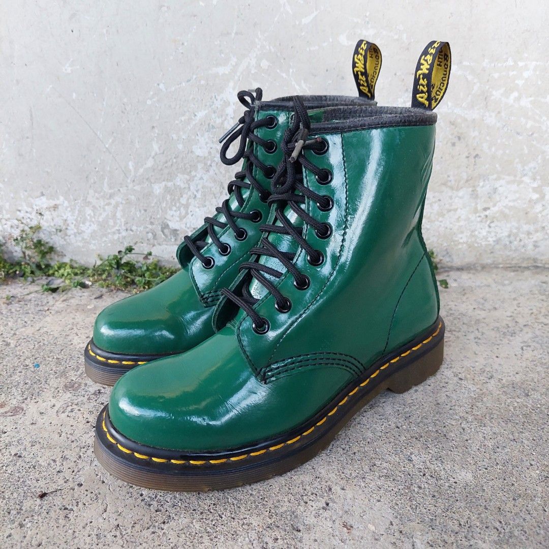 Emerald green doc best sale martens
