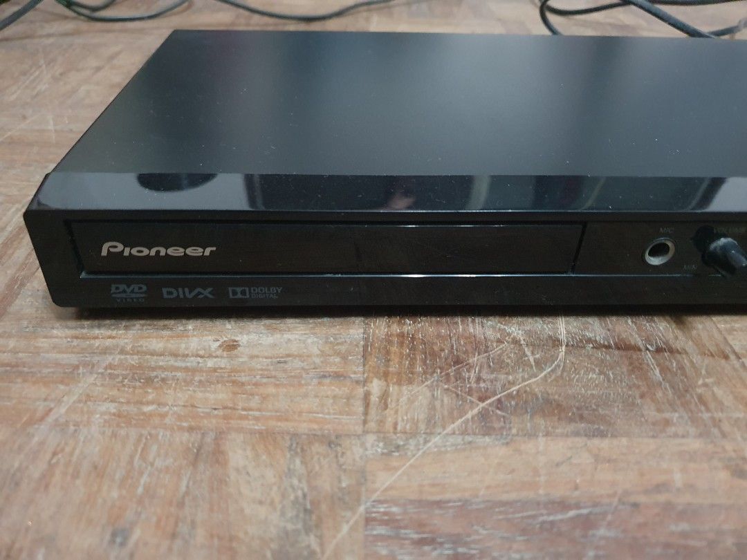DVD player Pioneer open to trade, TV & Home Appliances, TV