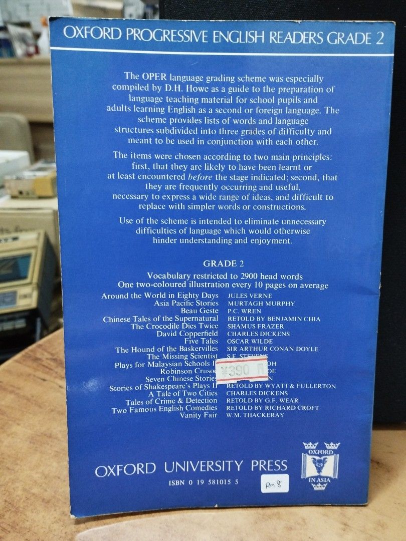 Eng The Missing Scientist Hobbies Toys Books Magazines