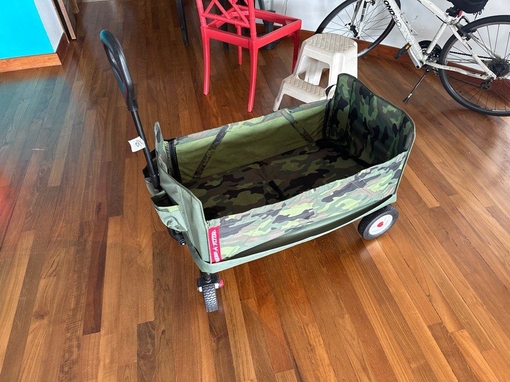 Foldable waggon, Sports Equipment, Other Sports Equipment and Supplies