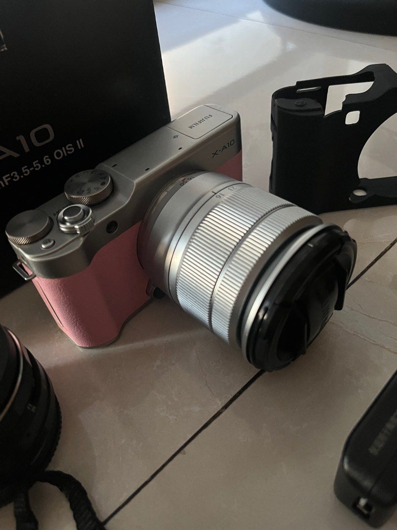 Fujifilm XA10 Mirrorless Digital Camera with 1650mm Lens, Photography