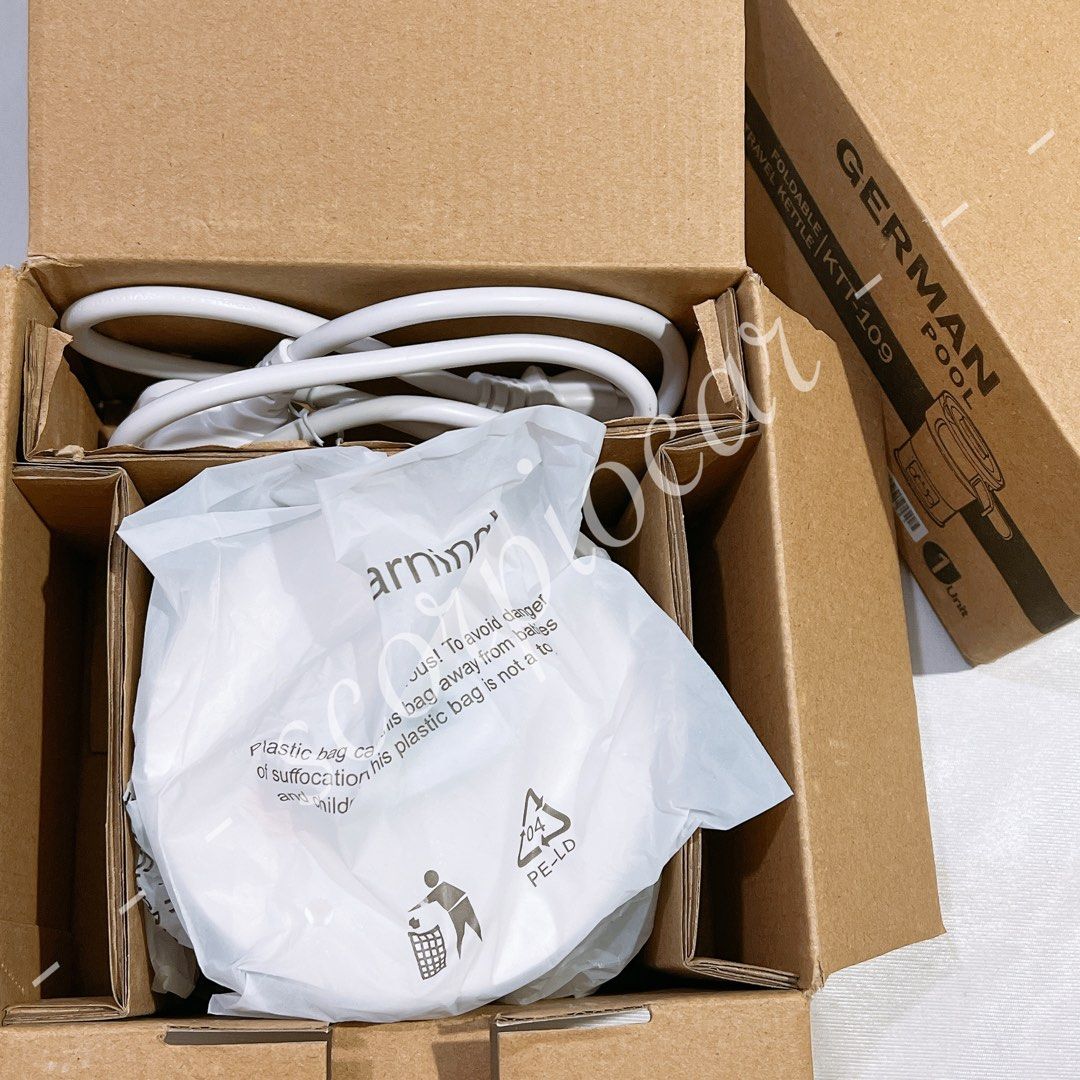 German 德國寶 Foldable travel kettle 摺疊式旅行電熱水壺, 家庭電器, 廚房電器, 水壺 Carousell