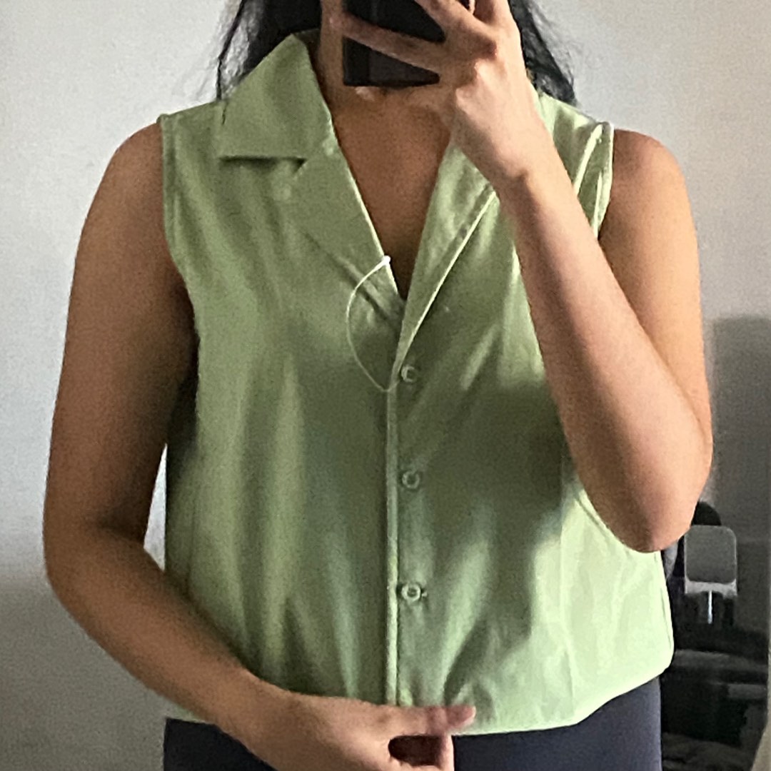 Green sleeveless vest type top, Women's Fashion, Tops, Blouses on Carousell
