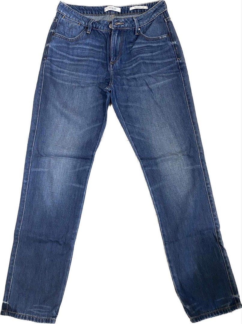 Guess pants Relaxed fit Men s Fashion Bottoms Jeans on Carousell