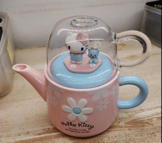 E22 Hello Kitty teapot Ceramic Tea Pot With Glass Cup - NTUC FairPrice