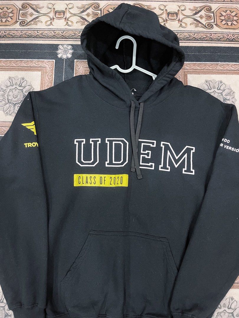 Hoodie udem deals