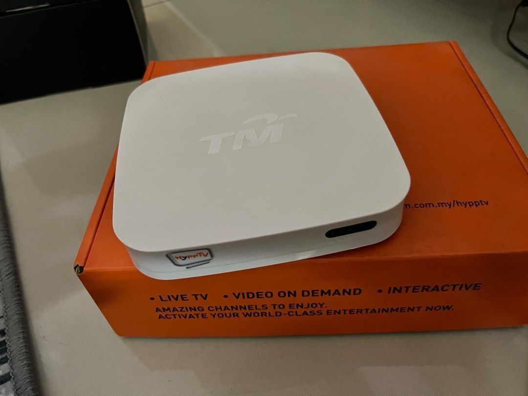 Hypptv Unifi TV Full Set with Remote Control, TV & Home Appliances, TV