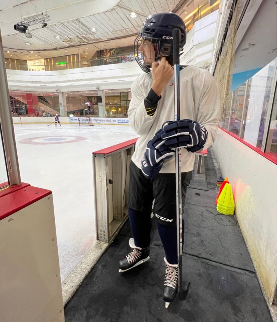 Ice Hockey equipment full set, Sports Equipment, Sports & Games, Racket ...