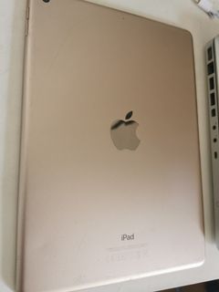 iPad 5th Generation 32GB Apple Mac