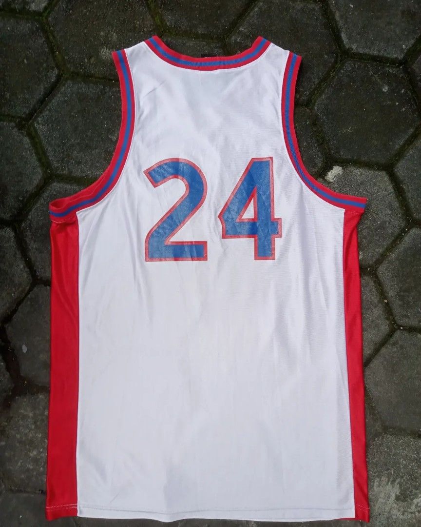 Jersey Basketball Vintage Nike, Fesyen Pria, Pakaian , Atasan di Carousell