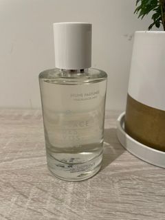 （分類：）位於 。 由 riverthamese 提交（商品編號 1223749443，圖片 1）。簡介： 。