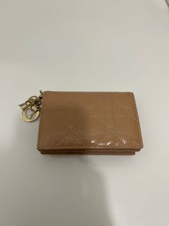 （分類：）位於 。 由 moe1214 提交（商品編號 1223689105，圖片 1）。簡介： 。