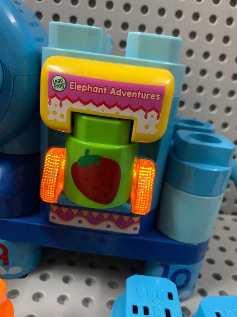 LeapFrog LeapBuilders Mon éléphant Des Découvertes - Édition Anglaise