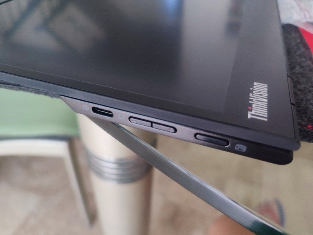 Lenovo ThinkVision M14 portable monitor, Computers & Tech, Parts